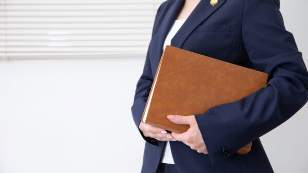 第10回法律コラム：浮気相手への直接請求とそのリスク