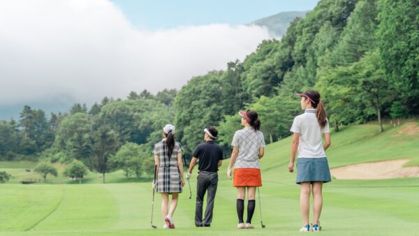 ゴルフは不倫してる人にとって絶好の隠れ蓑？ゴルフと嘘をついて浮気しているかもしれない